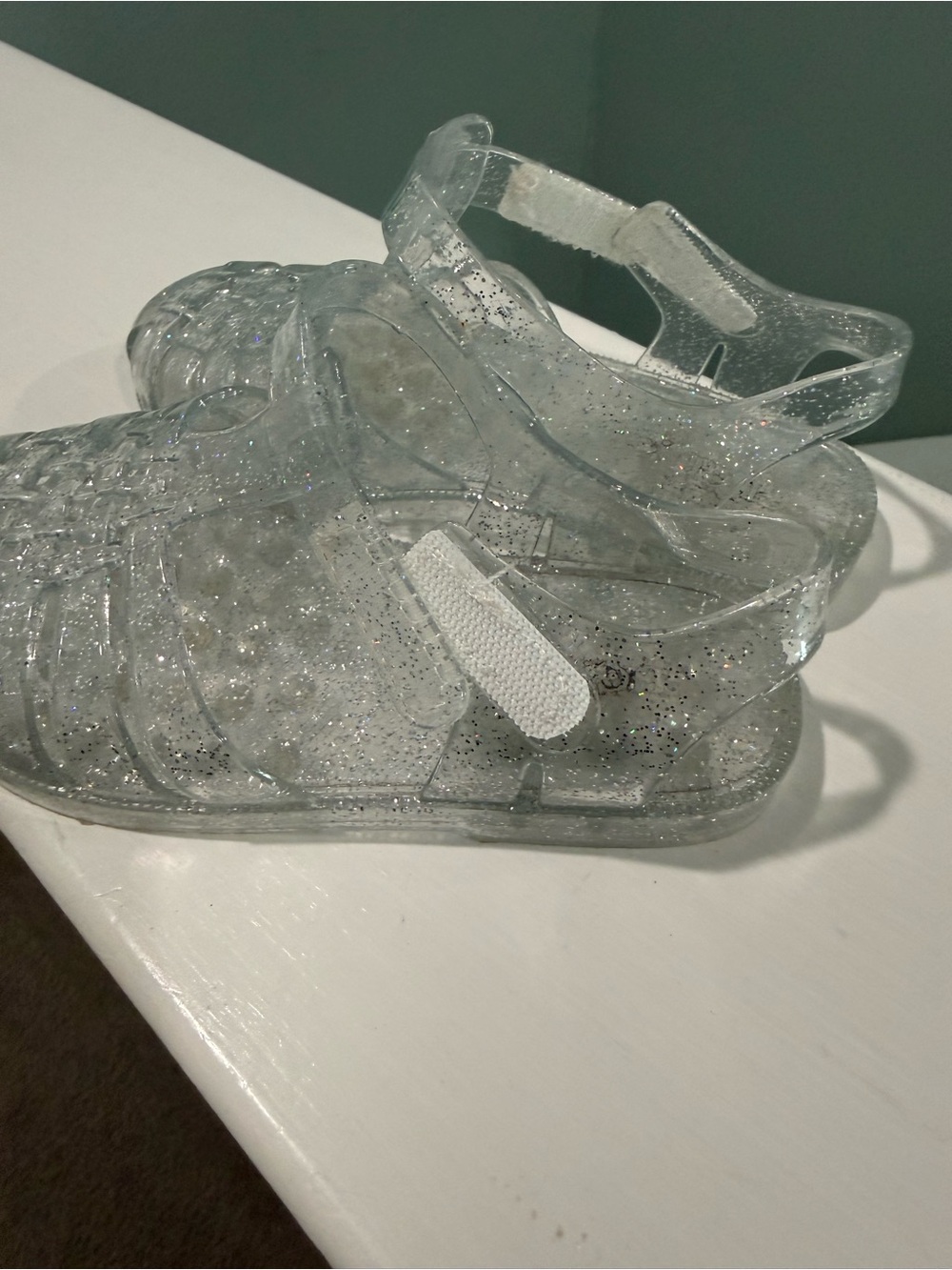 Kids Clear Glitter Jelly Sandals with Hook-and-Loop Strap